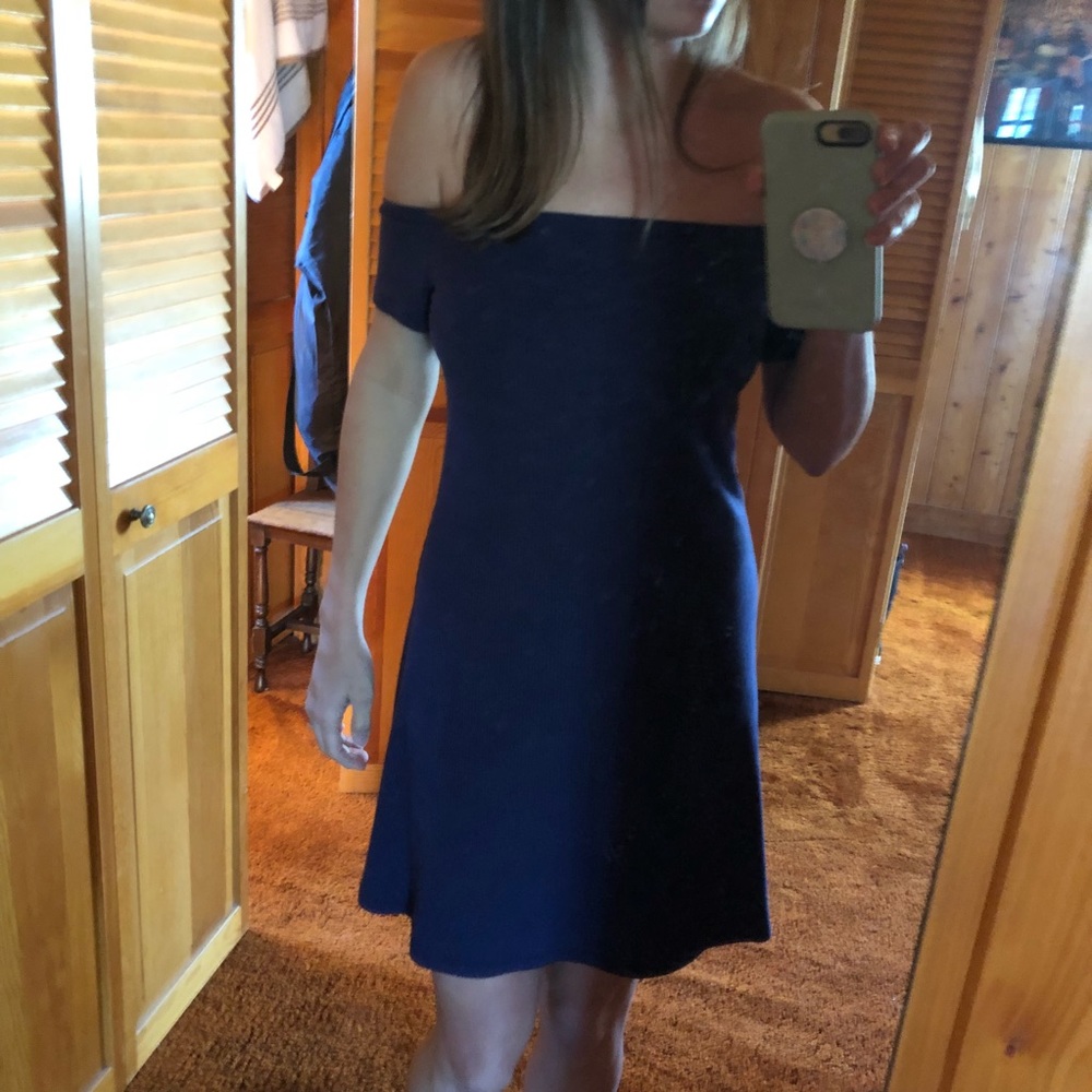Cozy blue off the shoulder soft dress.